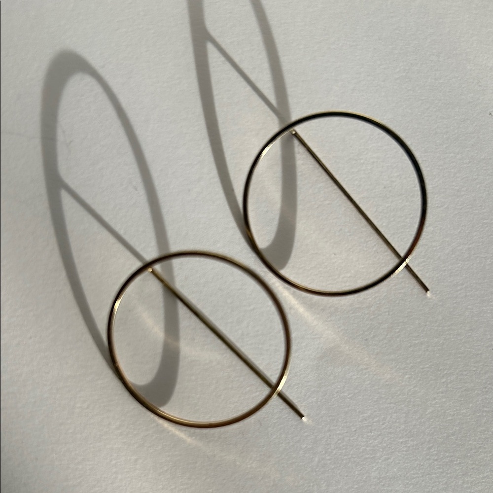 Elegant Gold Hoop Earrings - Picture 2 of 2